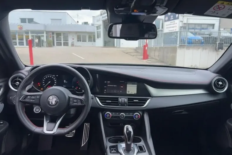 Alfa Romeo Giulia din 2023 cu 7.231 km - oferta ALF149199 - foto 7