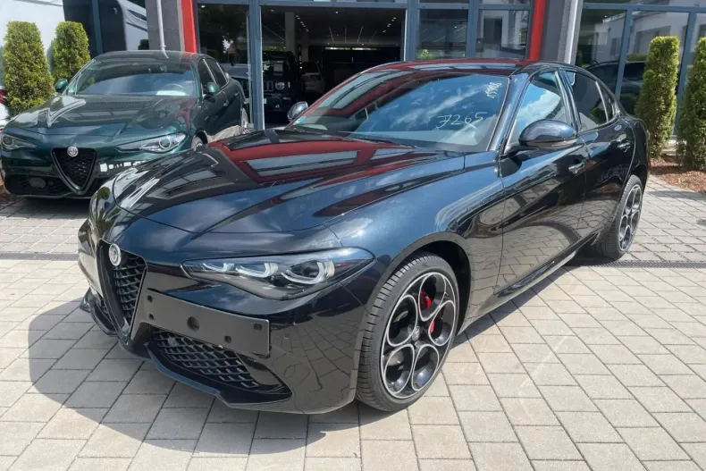 Alfa Romeo Giulia din 2023 cu 18.500 km - oferta ALF149201 - foto 1