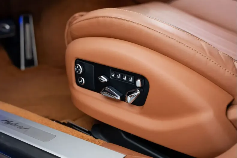 Bentley Flying Spur din 2022 cu 51.000 km - oferta BEN149210 - foto 23