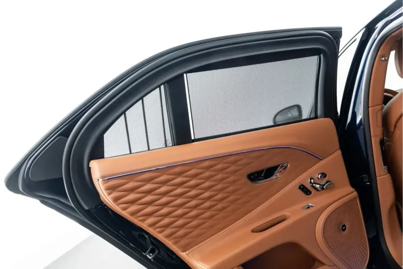 Bentley Flying Spur din 2022 cu 51.000 km - oferta BEN149210 - foto 46