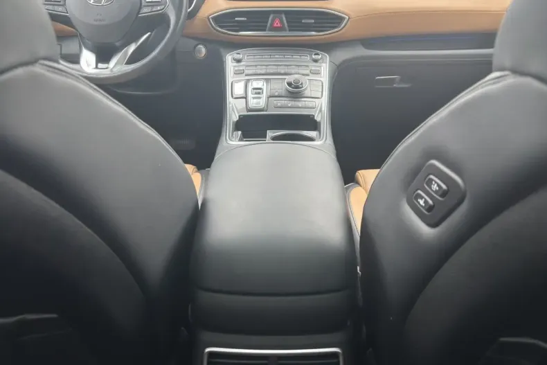 Hyundai SANTA FE din 2022 cu 106.132 km - oferta HYU149214 - foto 11