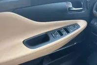 Hyundai SANTA FE din 2022 cu 106.132 km - oferta HYU149214 - foto 12