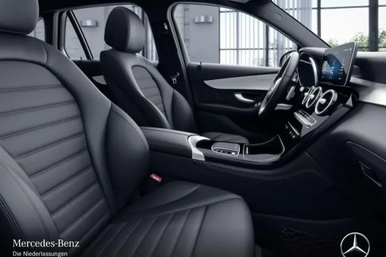 Mercedes-Benz GLC 200 din 2021 cu 58.749 km - oferta MER149222 - foto 10