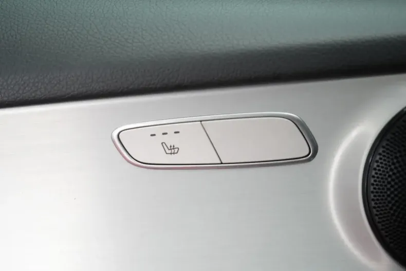 Mercedes-Benz GLC 200 din 2021 cu 86.000 km - oferta MER149226 - foto 15