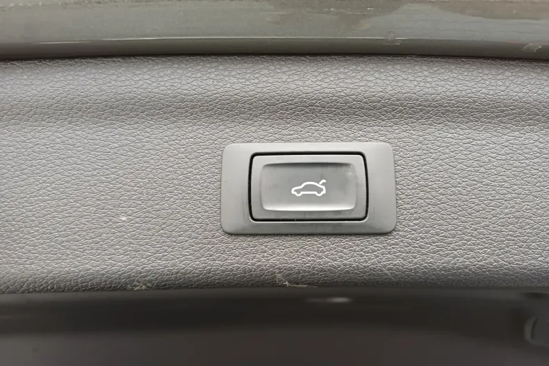 Audi Q3 din 2021 cu 41.992 km - oferta AUD149228 - foto 32