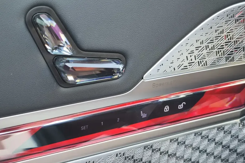 BMW 740 din 2024 cu 35.000 km - oferta BMW149231 - foto 22