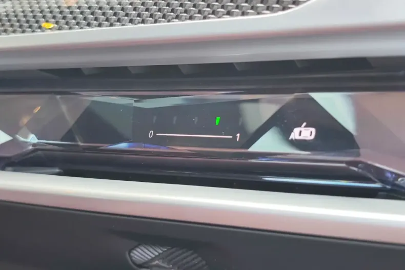 BMW 740 din 2024 cu 35.000 km - oferta BMW149231 - foto 38