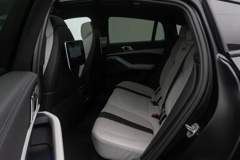 BMW X6 M din 2022 cu 64.980 km - oferta BMW149243 - foto 25