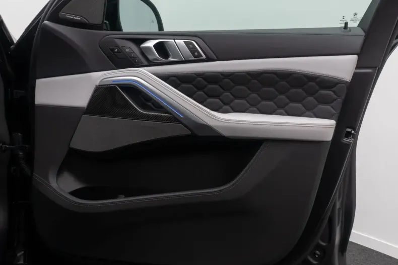 BMW X6 M din 2022 cu 64.980 km - oferta BMW149243 - foto 33