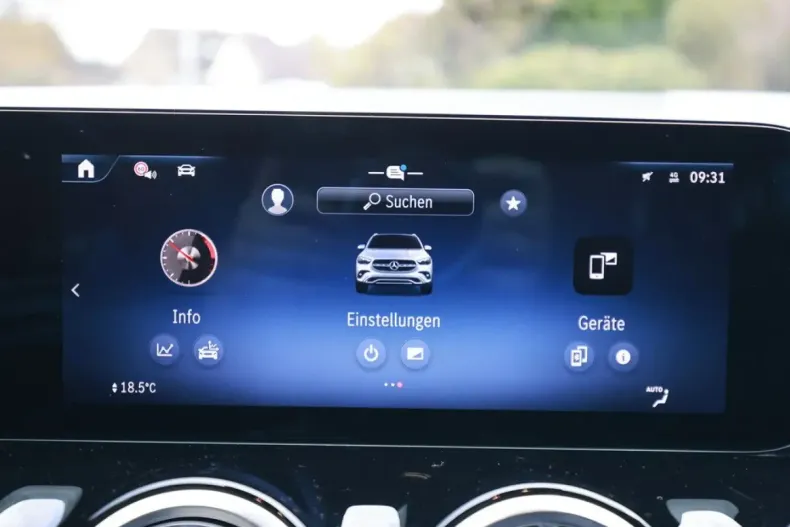 Mercedes-Benz GLA 180 din 2024 cu 9.093 km - oferta MER149251 - foto 10