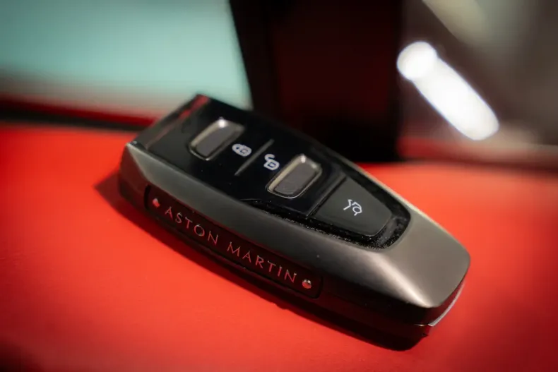 Aston Martin DBX din 2024 cu 12.000 km - oferta AST149252 - foto 6