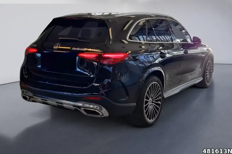 Mercedes-Benz GLC 200 din 2025 cu 8.873 km - oferta MER149255 - foto 3