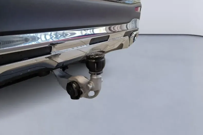 Mercedes-Benz GLC 200 din 2025 cu 8.873 km - oferta MER149255 - foto 9