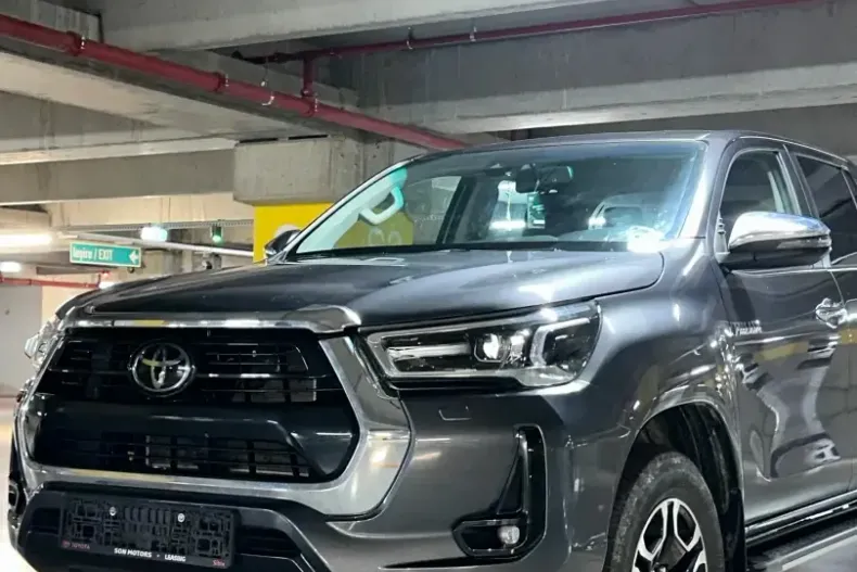 Toyota Hilux din 2024 cu 41.500 km - oferta TOY149269 - foto 3