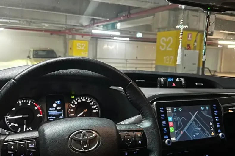 Toyota Hilux din 2024 cu 41.500 km - oferta TOY149269 - foto 10