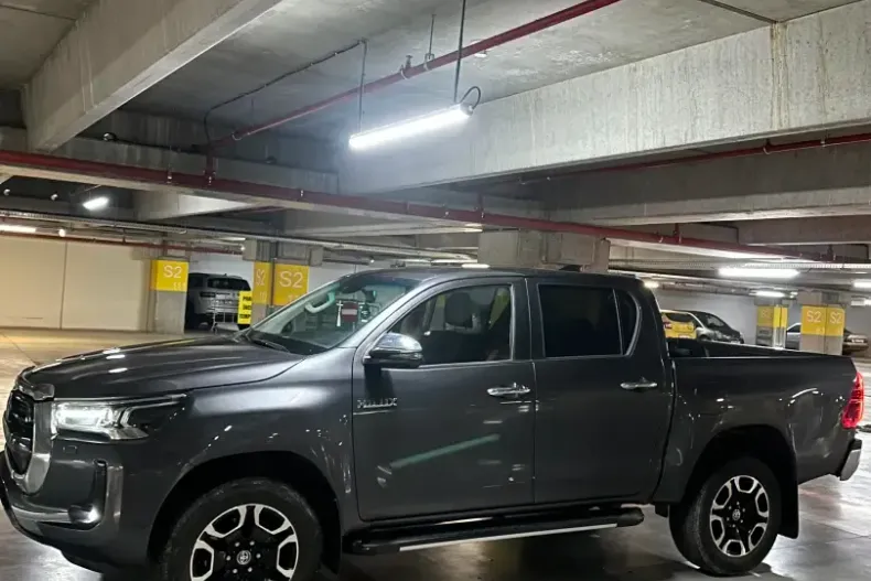 Toyota Hilux din 2024 cu 41.500 km - oferta TOY149269 - foto 11