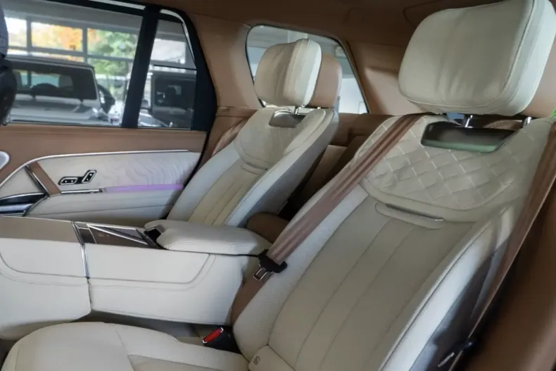 Land Rover Range Rover din 2025 cu 5 km - oferta LAN149281 - foto 11