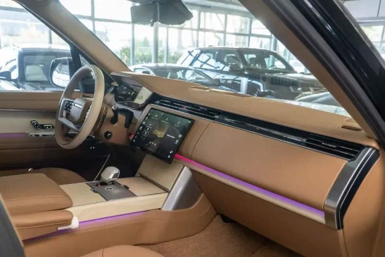 Land Rover Range Rover din 2025 cu 5 km - oferta LAN149281 - foto 15