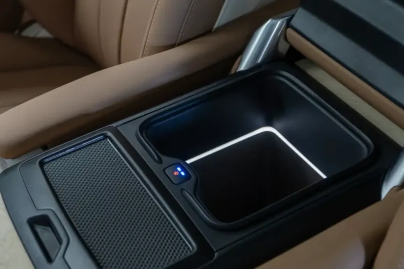 Land Rover Range Rover din 2025 cu 5 km - oferta LAN149281 - foto 22