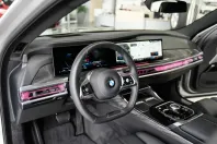 BMW 740 din 2024 cu 17.800 km - oferta BMW149285 - foto 14