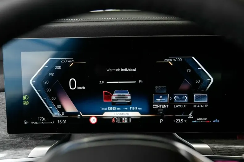 BMW 740 din 2024 cu 17.800 km - oferta BMW149285 - foto 21