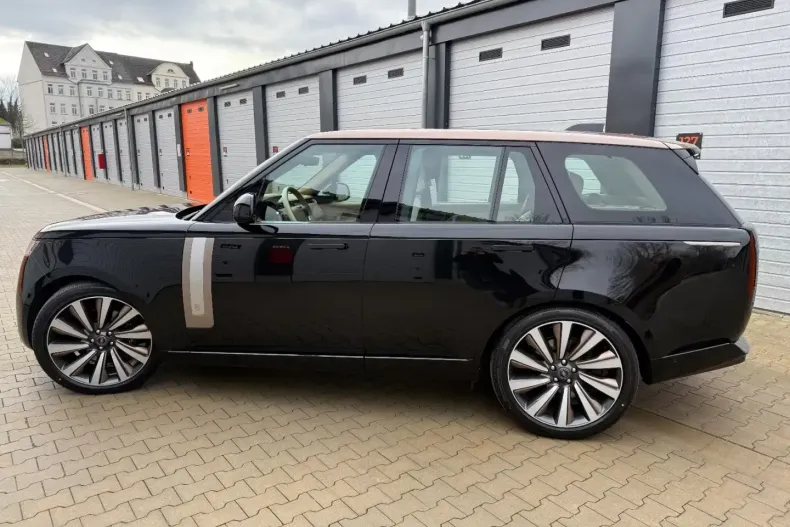 Land Rover Range Rover din 2025 cu 100 km - oferta LAN149287 - foto 1