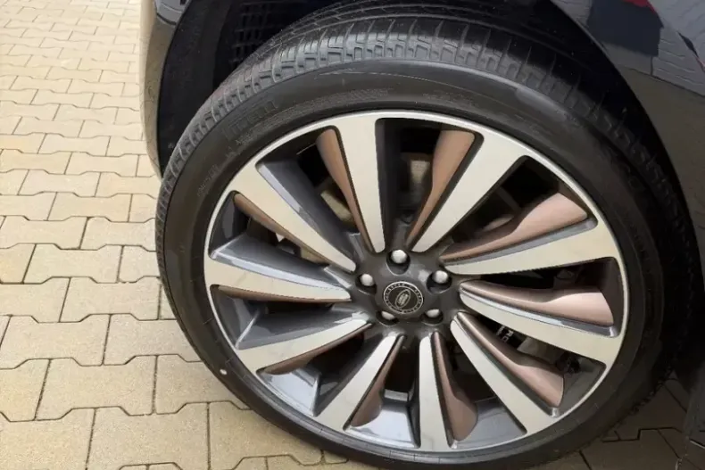 Land Rover Range Rover din 2025 cu 100 km - oferta LAN149287 - foto 5