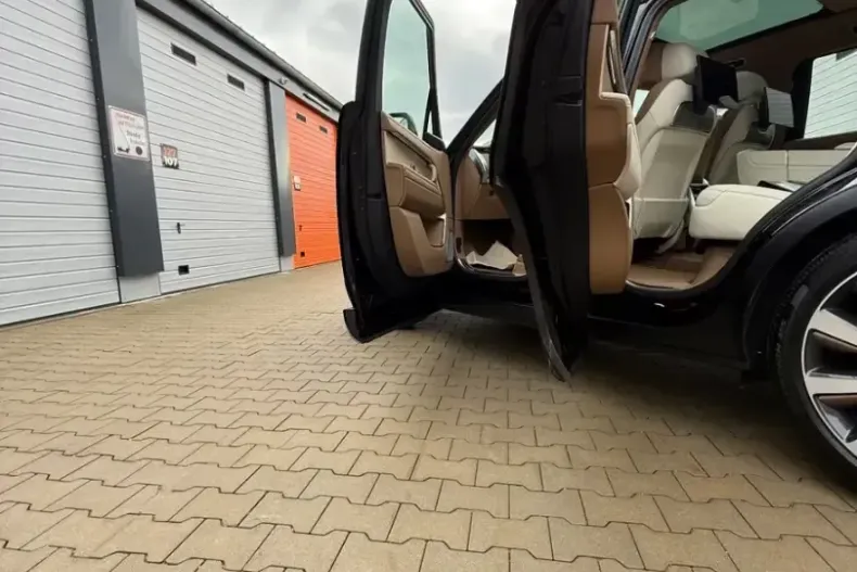 Land Rover Range Rover din 2025 cu 100 km - oferta LAN149287 - foto 7