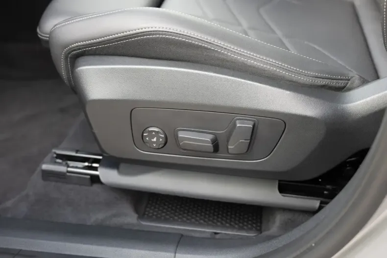 BMW X1 din 2024 cu 22.118 km - oferta BMW149292 - foto 26