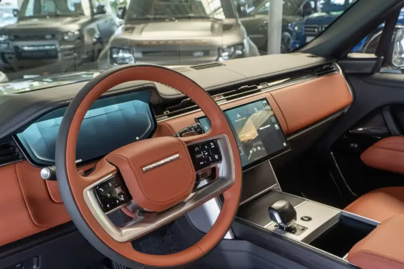 Land Rover Range Rover din 2025 cu 5 km - oferta LAN149293 - foto 17