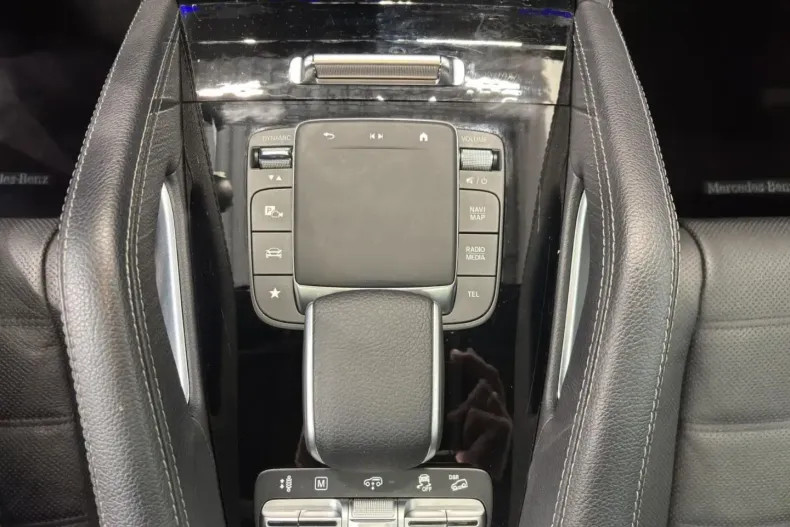 Mercedes-Benz GLE 450 din 2023 cu 52.019 km - oferta MER149299 - foto 18