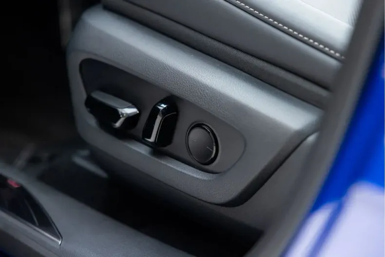 Lexus RX 500 din 2024 cu 24.019 km - oferta LEX149305 - foto 18