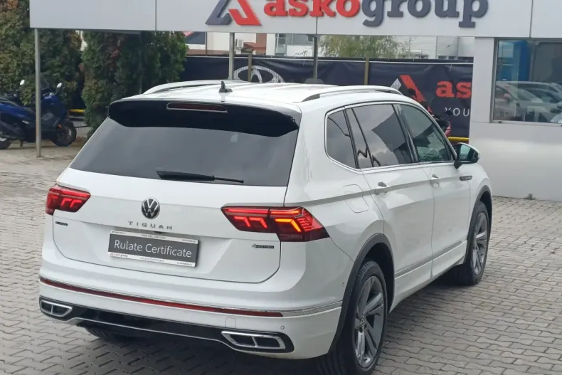 Volkswagen Tiguan Allspace din 2024 cu 15.510 km - oferta VOL149314 - foto 4