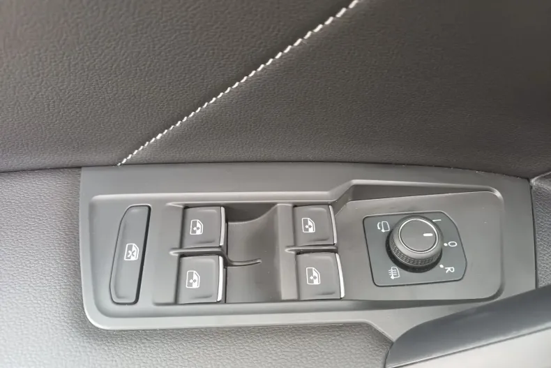 Volkswagen Tiguan Allspace din 2024 cu 15.510 km - oferta VOL149314 - foto 14