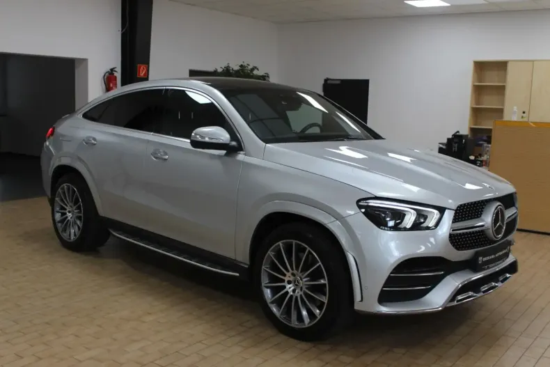 Mercedes-Benz GLE 400 din 2021 cu 72.700 km - oferta MER149315 - foto 8