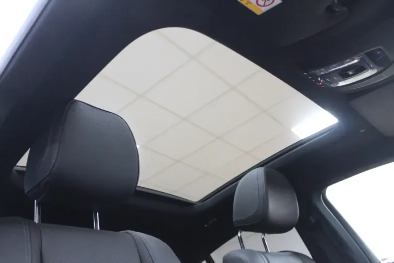 Mercedes-Benz GLE 400 din 2021 cu 72.700 km - oferta MER149315 - foto 35