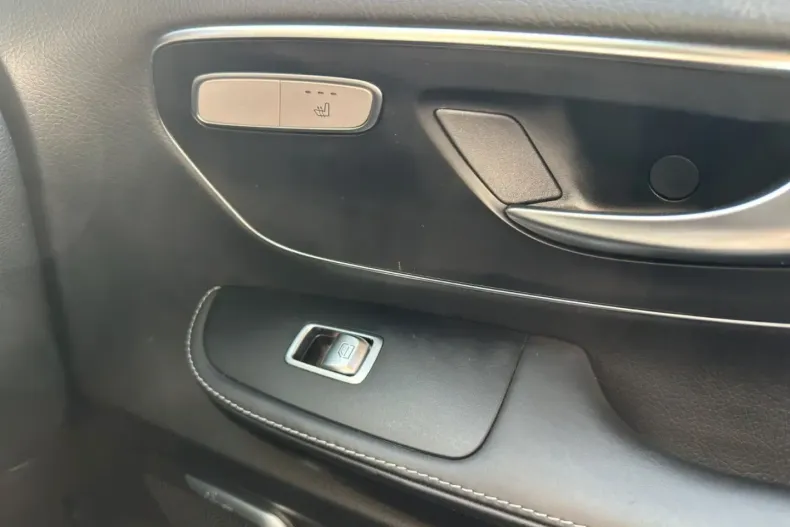 Mercedes-Benz V 300 din 2021 cu 57.980 km - oferta MER149317 - foto 20