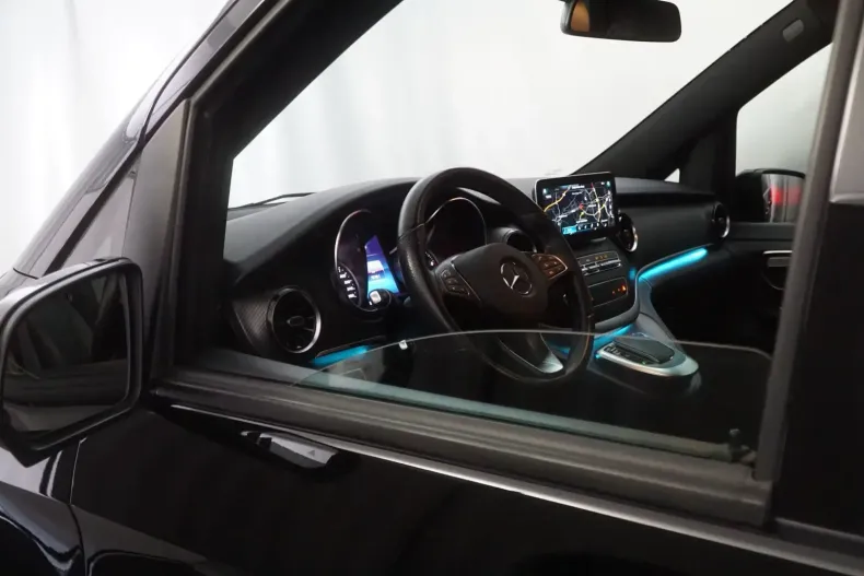 Mercedes-Benz V 300 din 2021 cu 76.950 km - oferta MER149321 - foto 15