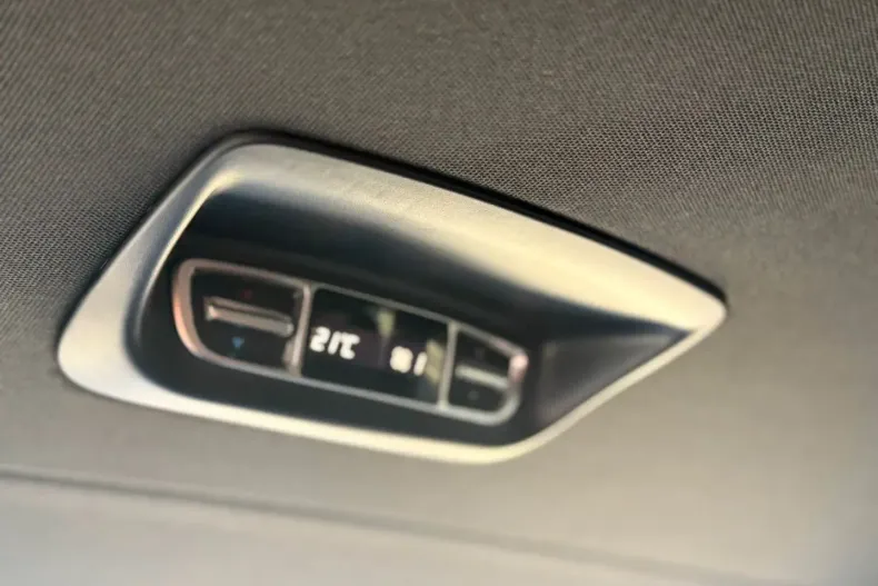 Mercedes-Benz V 300 din 2021 cu 84.978 km - oferta MER149322 - foto 25