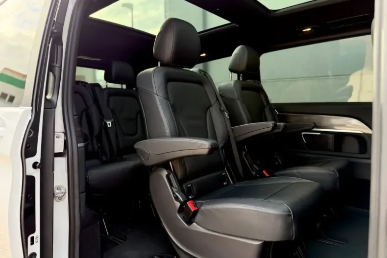 Mercedes-Benz V 300 din 2021 cu 65.600 km - oferta MER149325 - foto 14