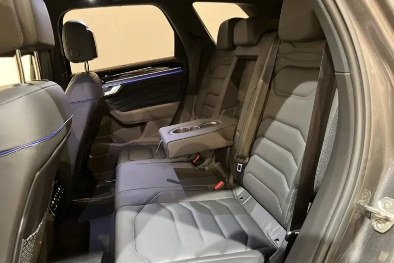 Volkswagen Touareg din 2024 cu 16.539 km - oferta VOL149328 - foto 7