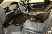 Volkswagen Touareg din 2024 cu 16.539 km - oferta VOL149328 - foto 11