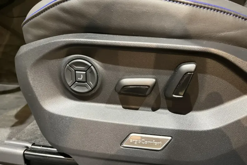 Volkswagen Touareg din 2024 cu 16.539 km - oferta VOL149328 - foto 14