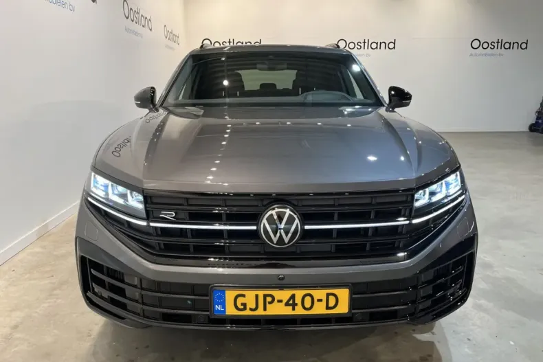 Volkswagen Touareg din 2024 cu 16.539 km - oferta VOL149328 - foto 28