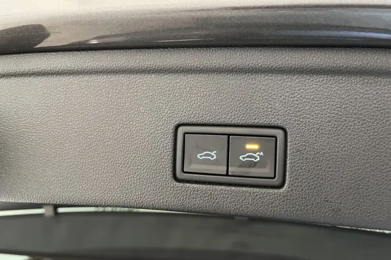 Volkswagen Touareg din 2024 cu 16.539 km - oferta VOL149328 - foto 30