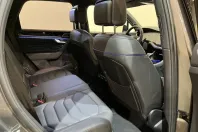 Volkswagen Touareg din 2024 cu 16.539 km - oferta VOL149328 - foto 33