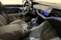 Volkswagen Touareg din 2024 cu 16.539 km - oferta VOL149328 - foto 35