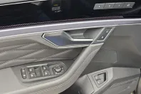 Volkswagen Touareg din 2024 cu 49.652 km - oferta VOL149329 - foto 7