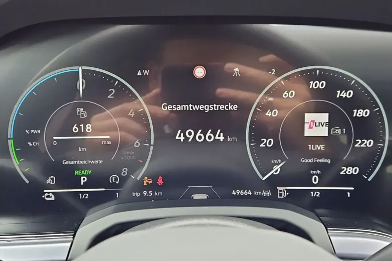 Volkswagen Touareg din 2024 cu 49.652 km - oferta VOL149329 - foto 9