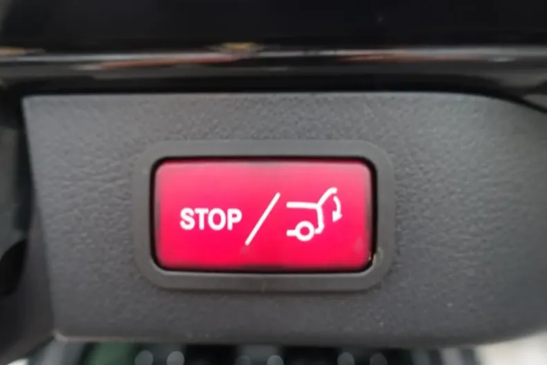 Mercedes-Benz V 250 din 2023 cu 74.043 km - oferta MER149332 - foto 16